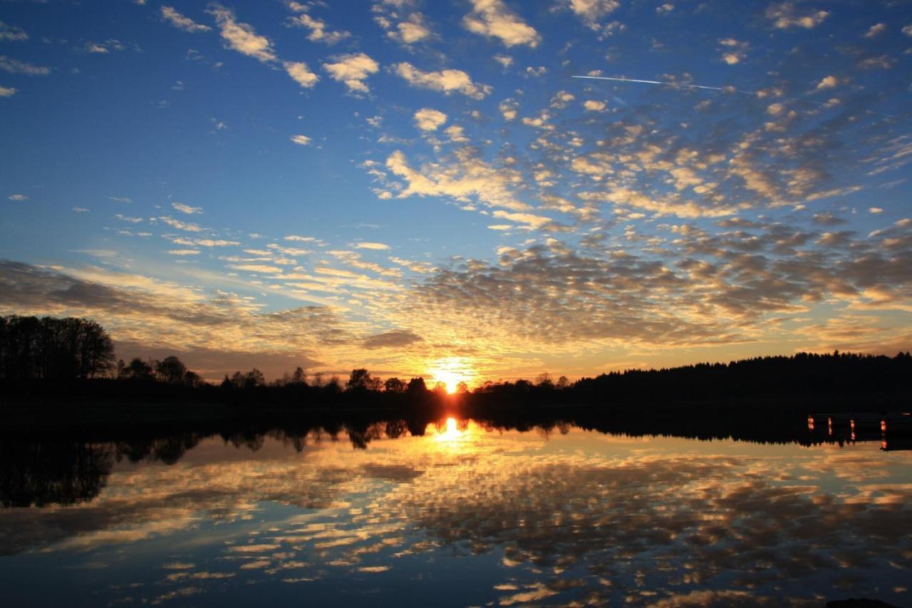 Ferienwohnungen In Losheim Am See Buitenkant foto